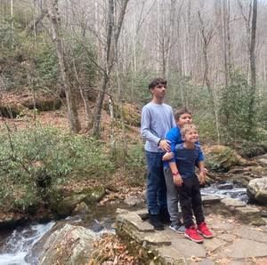 Meet your Posher, Pedro